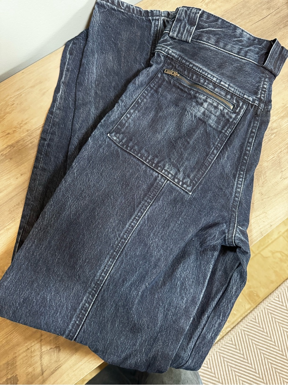 Zara Cargo Jeans with Branded Waist Label - Picture 11 of 12